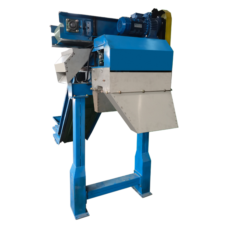 Self unloading iron remover of conveyor belt.jpg Self unloading iron remover of conveyor belt.jpg